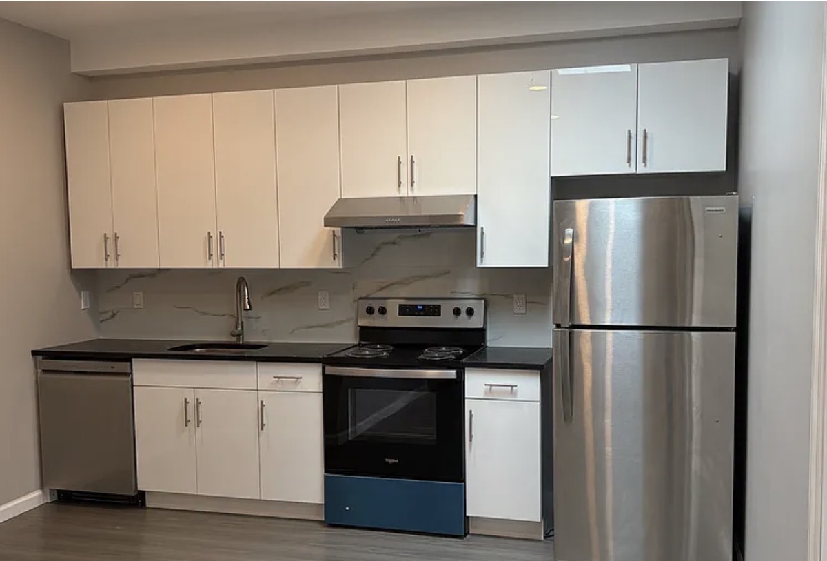 Renovated kitchen at 71 Franklin Street